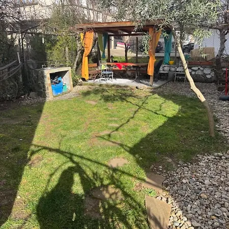 Berta Gardens 2 Apartamento *