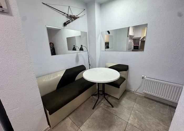 Berta Gardens 2 Apartamento